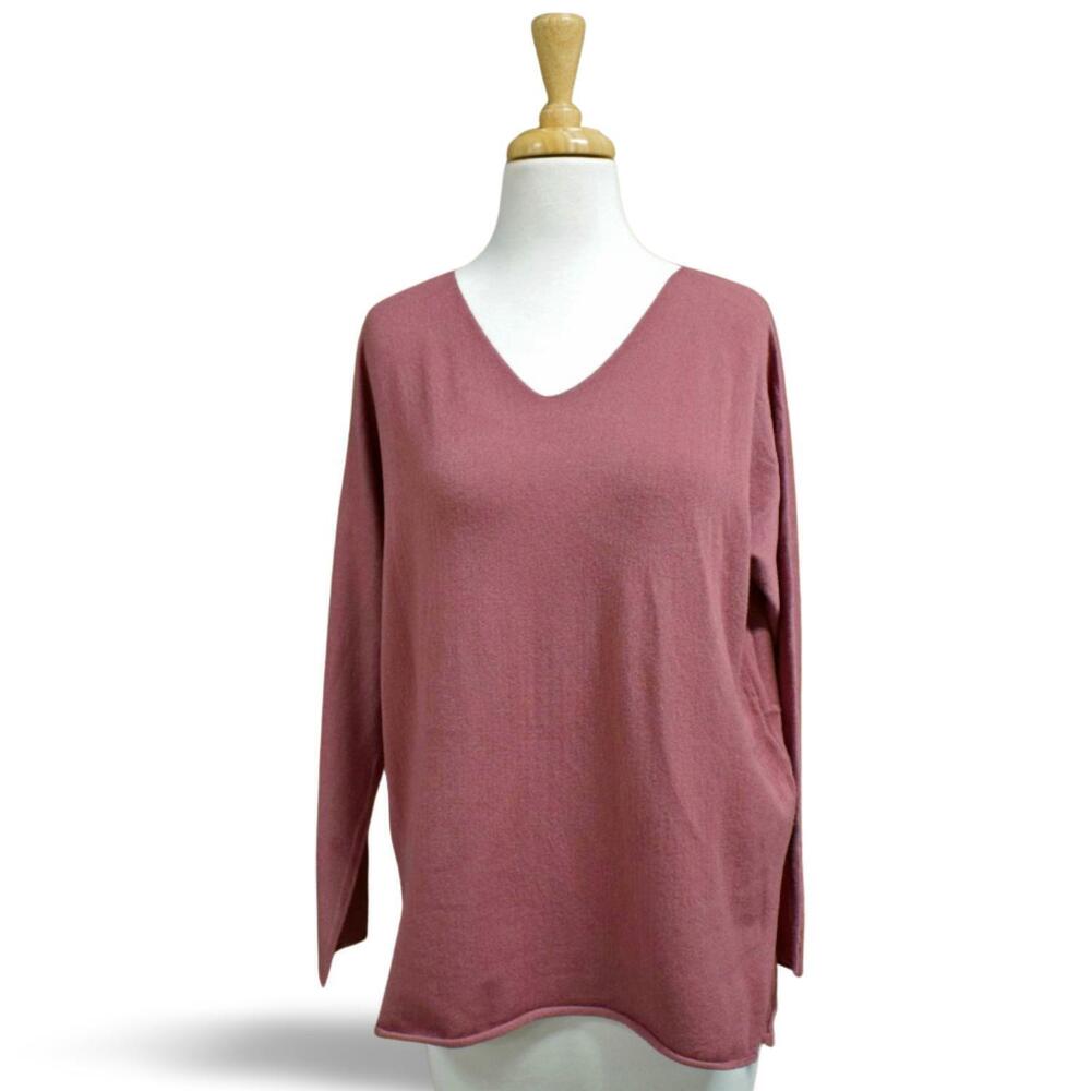NEW TEMPO PARIS women's v-neck sweater in merlot